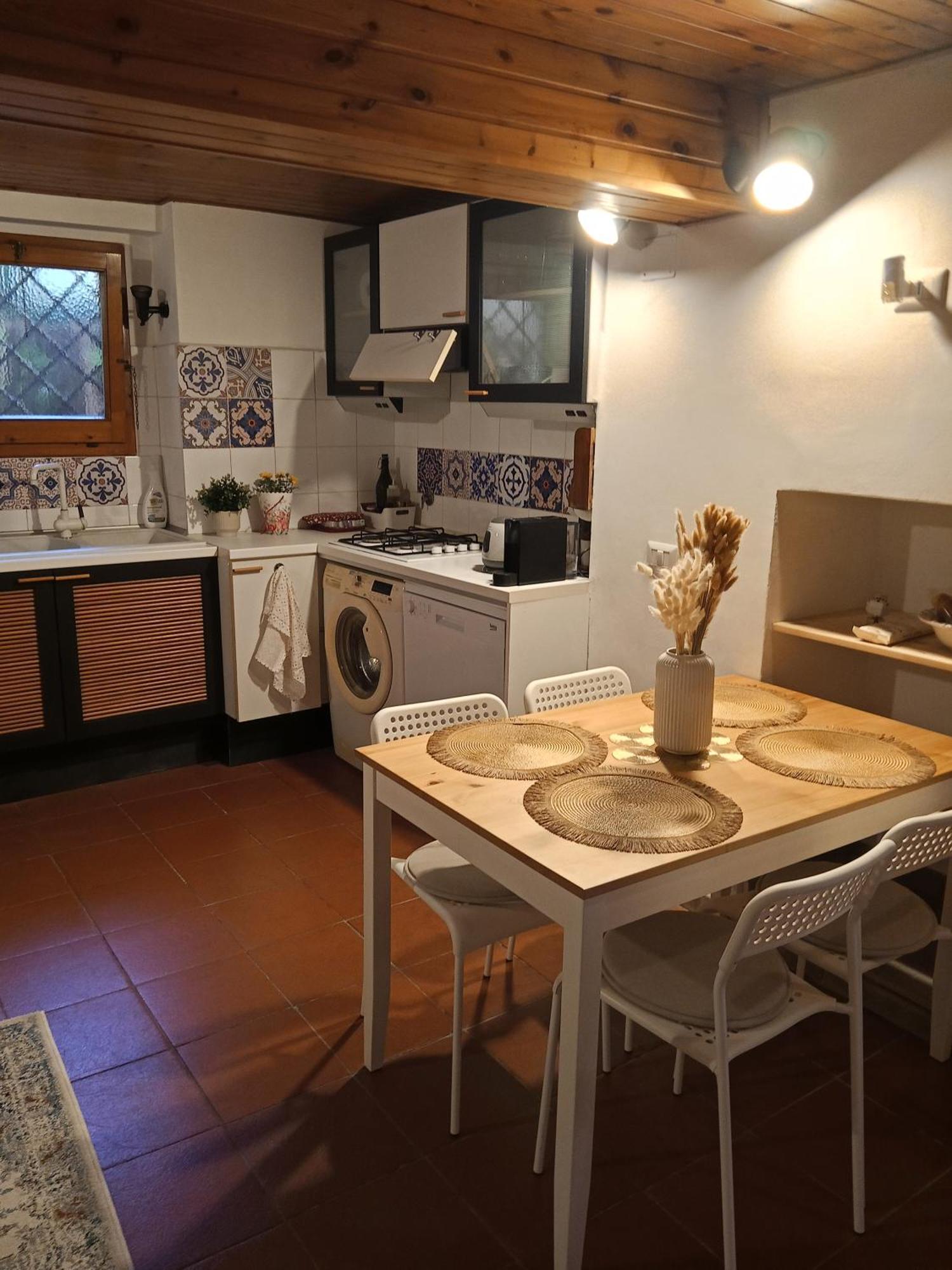 Appartamento Casa Romantica Vicino Al Centro Di